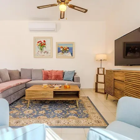 Mediterranean Family Escape At Regina Gardens * Paphos